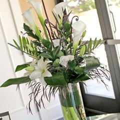 White and Green Romantic Chic Tall Centerpiece